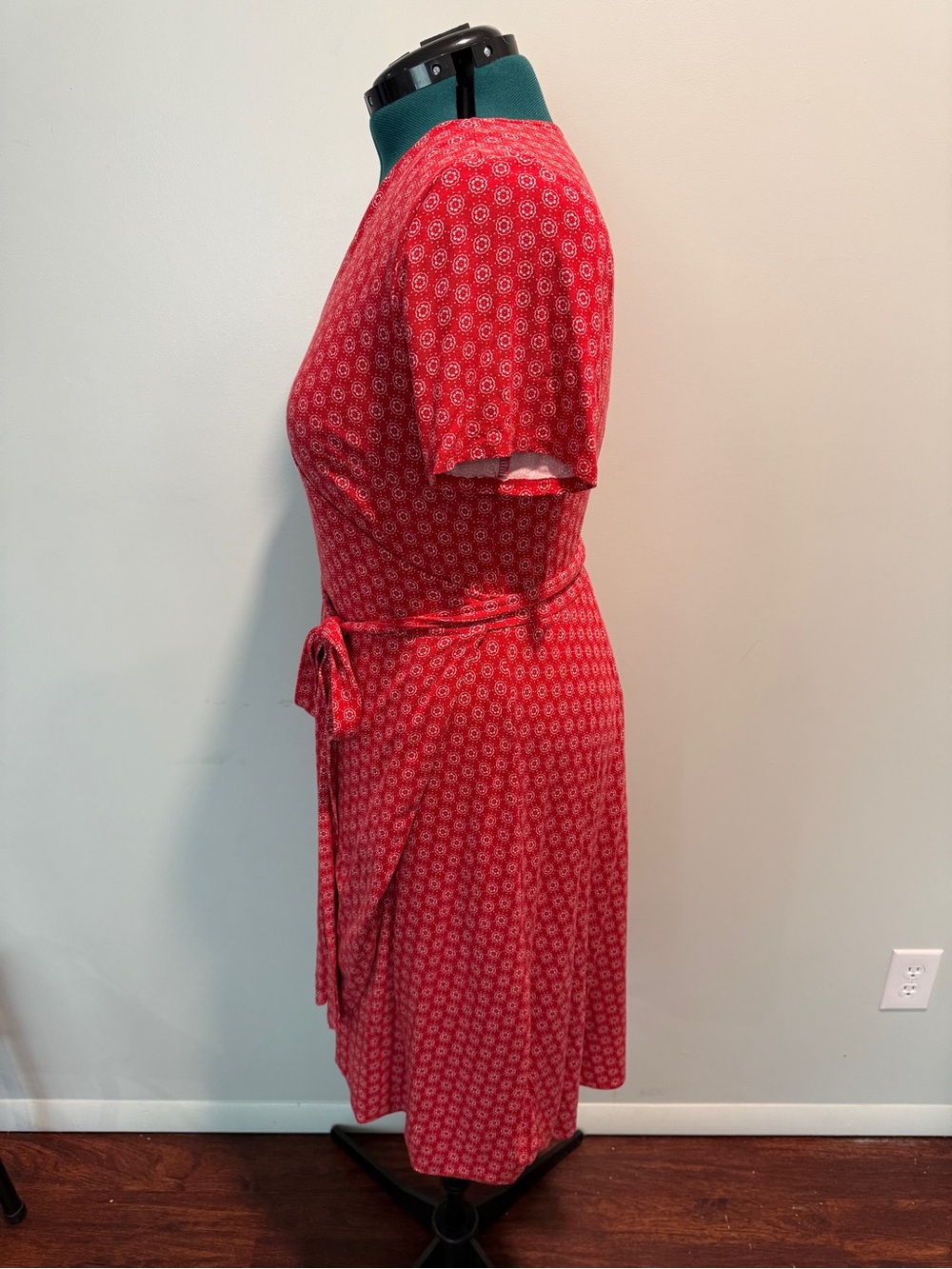 Loft Red Patterned Wrap Dress - Picture 2 of 4